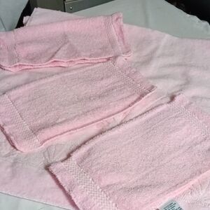 7 pc  Pink Shell Design Bath Towel